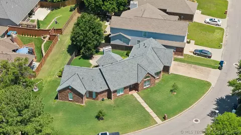7756 S Hudson Ave, Tulsa, OK 74136