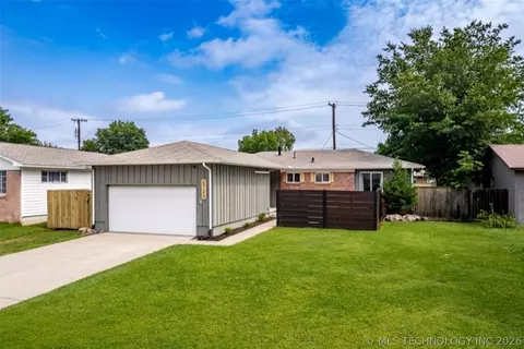 6725 E 27th St, Tulsa, OK 74129
