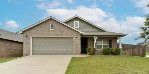 14602 E 114th St N, Owasso, OK 74055
