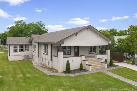 100 E Broadway, Sulphur, OK 73086