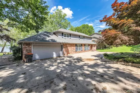 3112 Shore Dr, Grove, OK 74344
