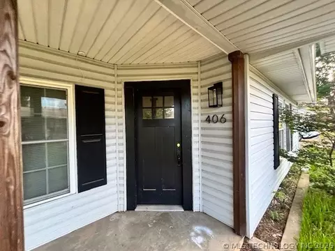 Exterior - 406 Eagle Rock Rd, Muldrow, OK 74948 photo 1 of 1