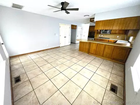 Living - 12404 E 35th St, Tulsa, OK 74146 photo 4 of 4