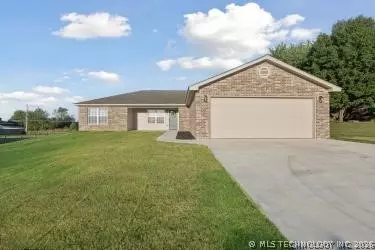14879 N Trent St, Tahlequah, OK 74464