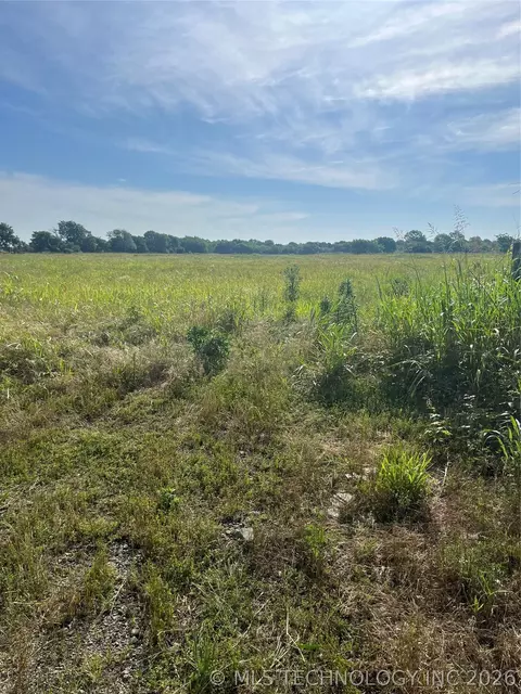 270 Thomas Rd, Mcalester, OK 74501
