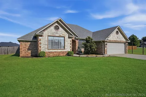 3221 Meagan Ave, Durant, OK 74701
