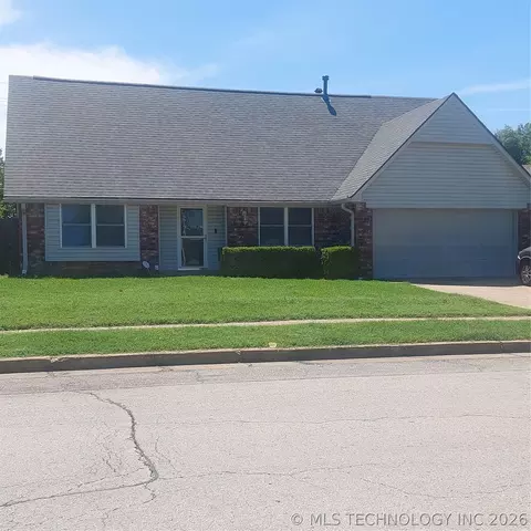 10904 E 26th St, Tulsa, OK 74129