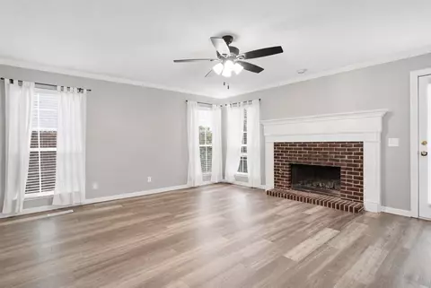 Living - 6811 E 65th Pl, Tulsa, OK 74133 photo 4 of 5