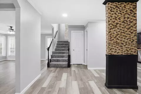 Entry Way - 6811 E 65th Pl, Tulsa, OK 74133 photo 1 of 5