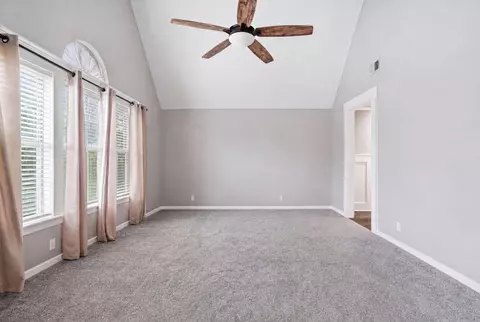 Living - 6811 E 65th Pl, Tulsa, OK 74133 photo 5 of 5