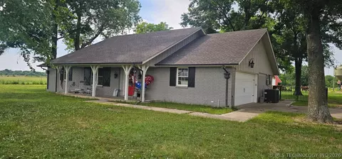 37967 E 221st St S St, Porter, OK 74454
