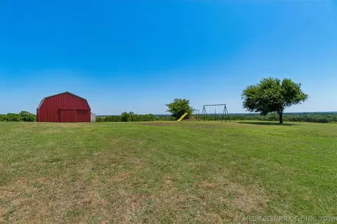 Exterior - 770696 S 3510 Rd, Cushing, OK 74023 photo 5 of 10