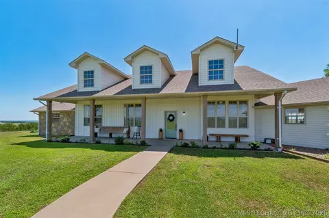 Exterior - 770696 S 3510 Rd, Cushing, OK 74023 photo 2 of 10
