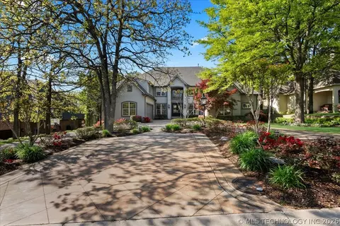 6902 E 115th Pl, Bixby, OK 74008