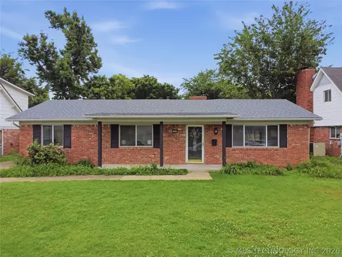 6968 E 19th St, Tulsa, OK 74112