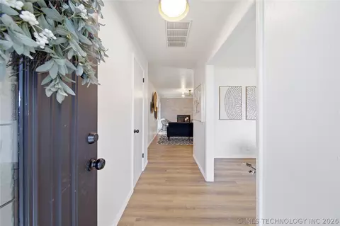 Entry Way - 6968 E 19th St, Tulsa, OK 74112 photo 1 of 1
