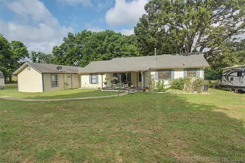 119268 S 4140 Rd, Eufaula, OK 74432
