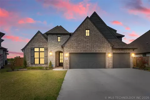 5307 E 125th St S, Bixby, OK 74008