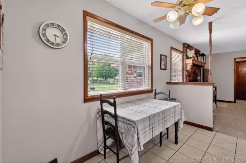 Dining - 68 Maple Rd, Pryor, OK 74361 photo 2 of 6