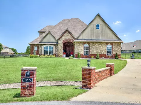 8255 N 70th East Ct, Owasso, OK 74055