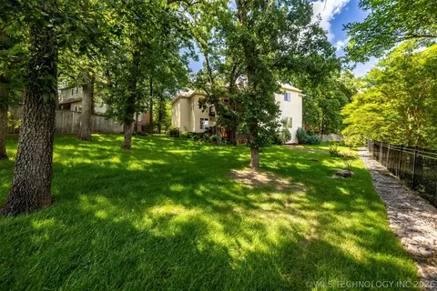 Exterior - 5630 E 117th Pl, Tulsa, OK 74137 photo 8 of 8