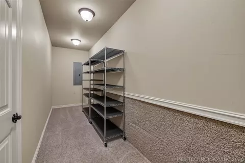 Entry Way - 5630 E 117th Pl, Tulsa, OK 74137 photo 3 of 3
