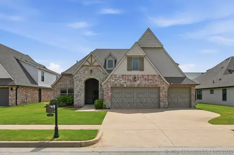 12045 S 68th East Ave, Bixby, OK 74008