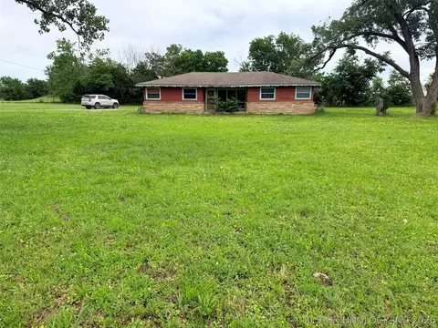 Undisclosed, Henryetta, OK 74437