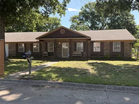 1012 N Anthony St, Muskogee, OK 74403