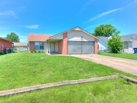 9914 N 44th East Ave, Sperry, OK 74073