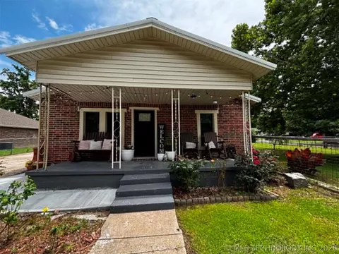 552 S 4th St, Muskogee, OK 74401