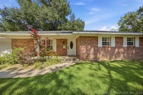 1530 S Pineywood Dr, Mcalester, OK 74501