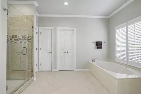 Bath - 3524 E 102nd Pl, Tulsa, OK 74137 photo 1 of 3
