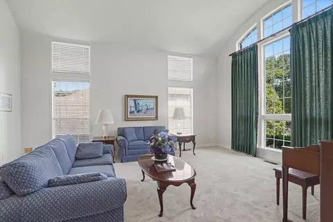 Living - 3524 E 102nd Pl, Tulsa, OK 74137 photo 1 of 5
