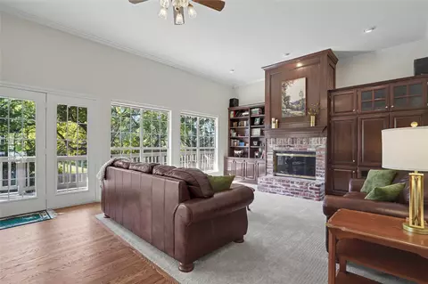 Living - 3524 E 102nd Pl, Tulsa, OK 74137 photo 3 of 5