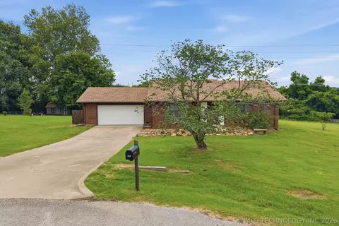 403 S 208th West Ave, Sand Springs, OK 74063