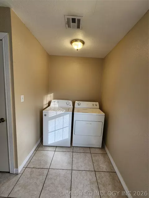 Other - 218 E 14th, Ada, OK 74820 photo 5 of 5