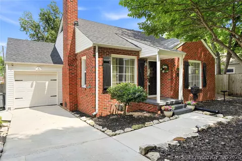 917 S Darlington Ave, Tulsa, OK 74112