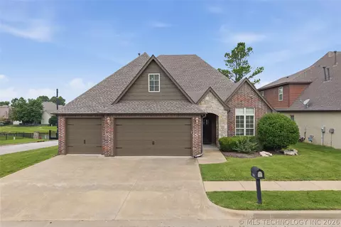 11248 S 75th Ave E, Bixby, OK 74008