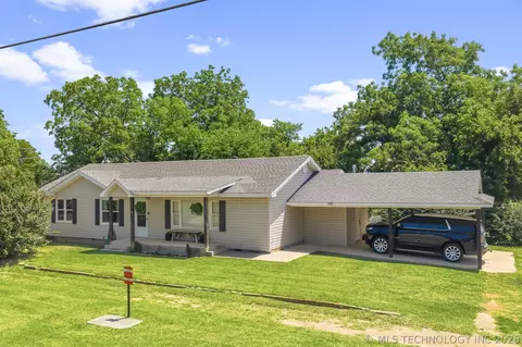 1126 W 12th, Sulphur, OK 73086