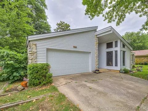 3723 E 83rd St, Tulsa, OK 74137 photo 4