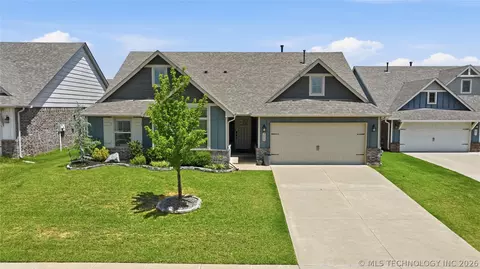 3615 N 32nd St, Broken Arrow, OK 74014