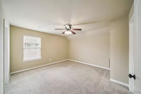 Bedroom - 18610 E 42nd Pl, Tulsa, OK 74134 photo 6 of 9