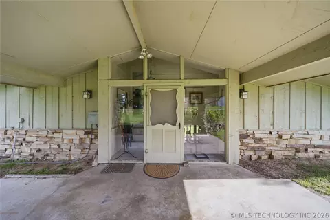Exterior - 246 Williams Ave, Eufaula, OK 74432 photo 2 of 5