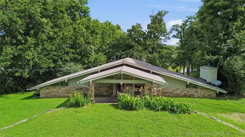 246 Williams Ave, Eufaula, OK 74432