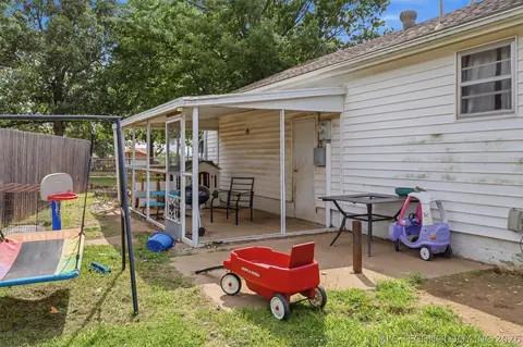 601 W Maple St, Drumright, OK 74030 photo 27