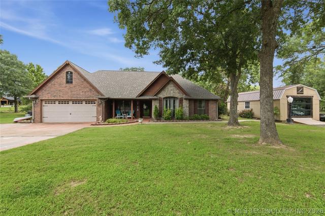 61 Hummingbird Ln, Eufaula, OK 74432