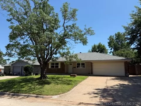 204 E Bass, Yukon, OK 73099