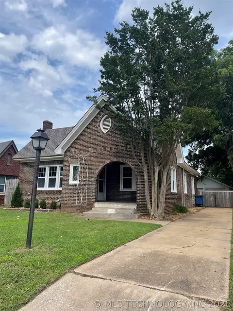 1315 S Jamestown Ave, Tulsa, OK 74112