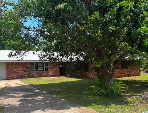 2002 N A St, Mcalester, OK 74501
